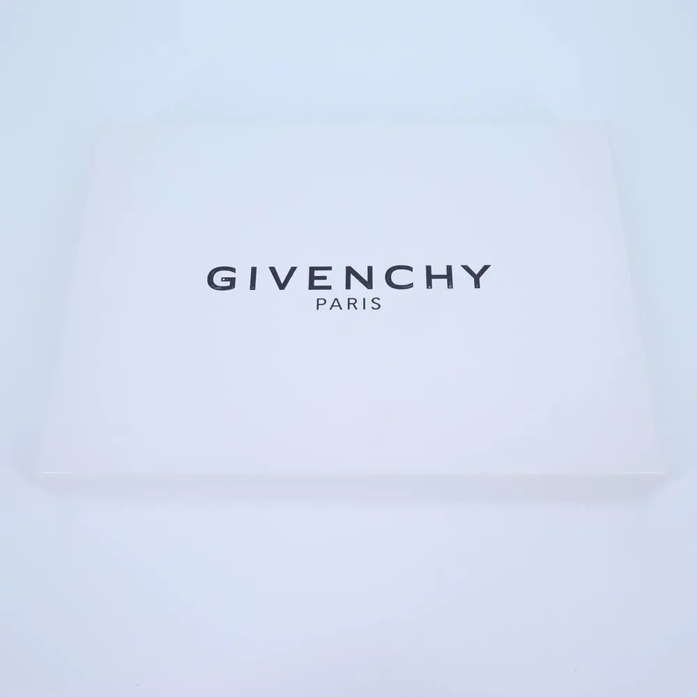 GIVENCHY Ivory and Black Gift Box 14.25x10.25x1.75